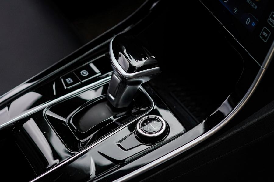Детали интерьера Hyundai ix25 2019 года  (фото 4 из 13)